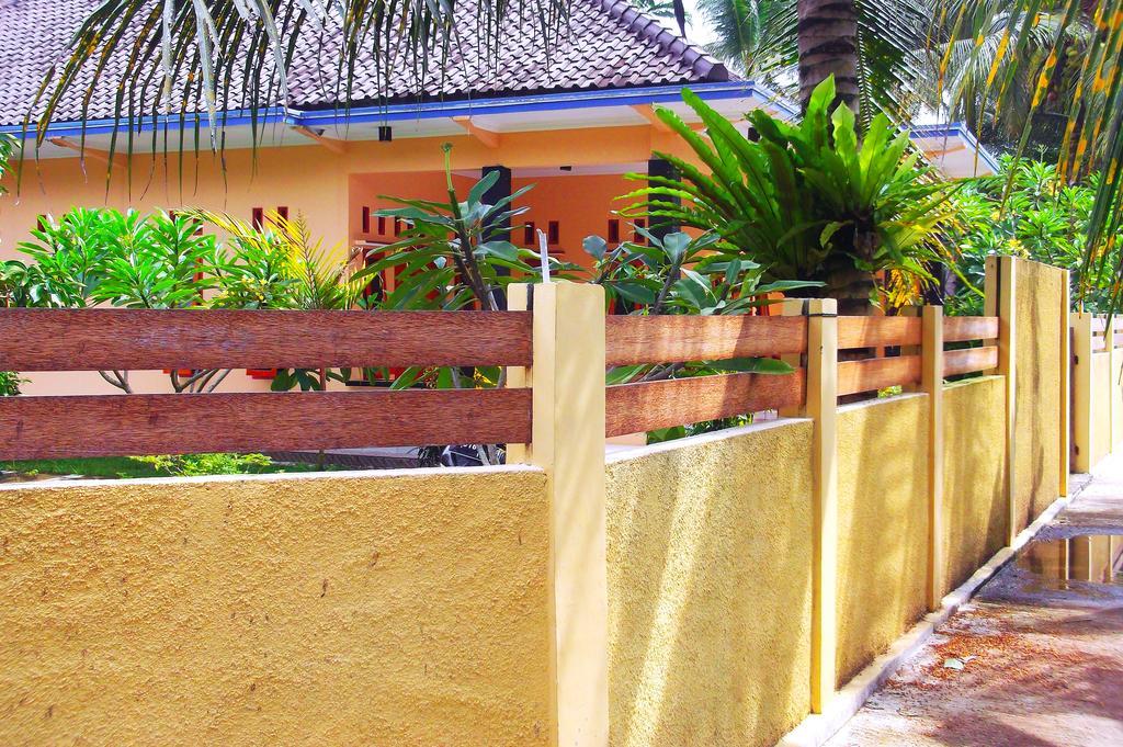 Ragha Homestay Batukaras Kültér fotó
